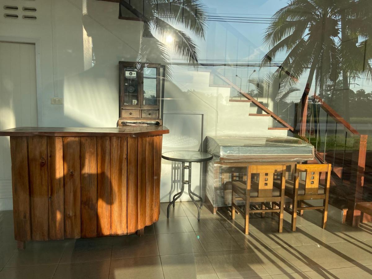 Express Urt Apartment Surat Thani Exterior photo